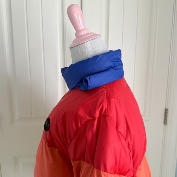 dELiA*s Bright Rainbow Puffer Coat with Roll Up Hood - Picture 12 of 13